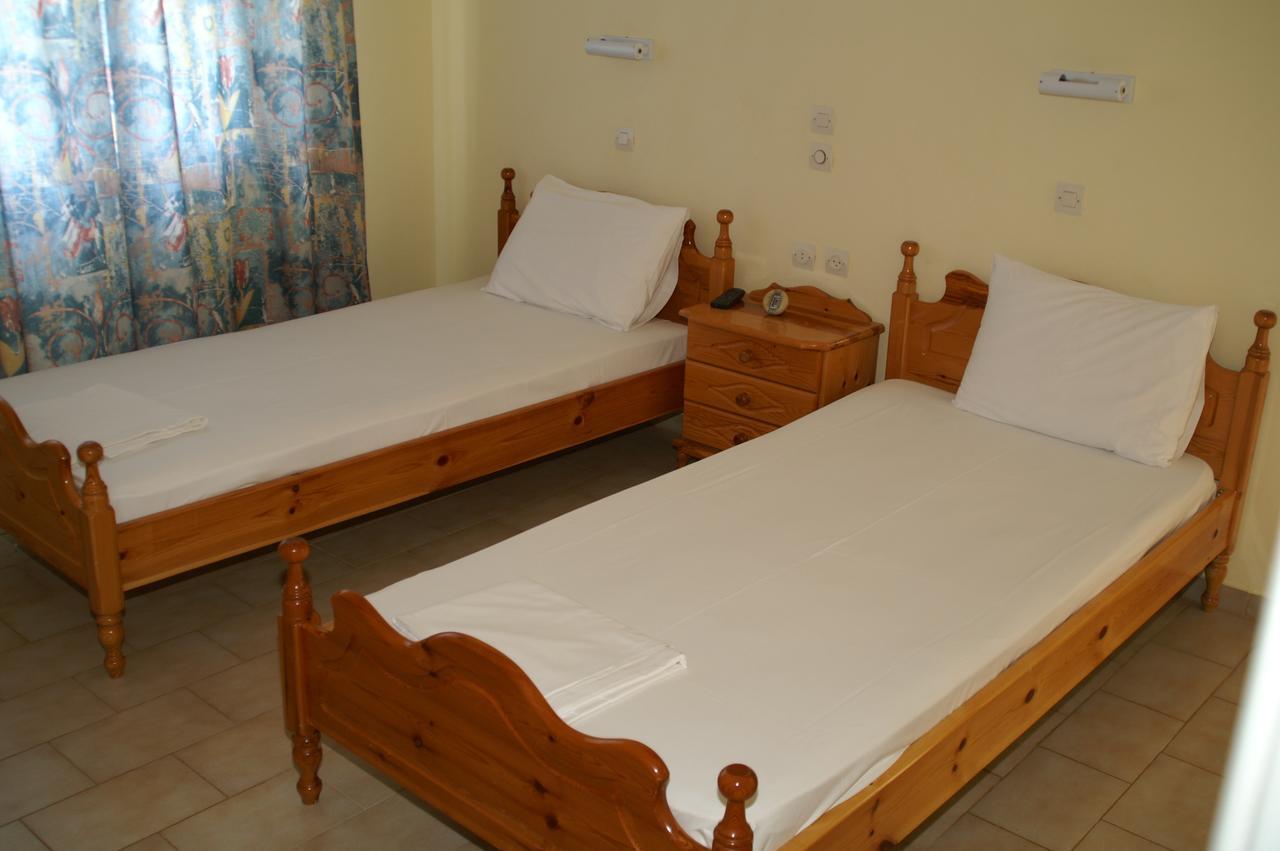 Pansion Tonia Aparthotel Zákynthos by Eksteriør bilde