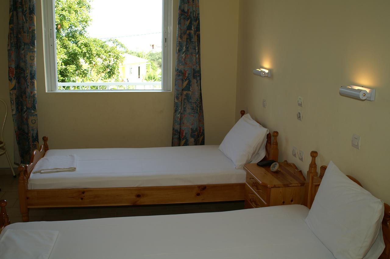 Pansion Tonia Aparthotel Zákynthos by Eksteriør bilde
